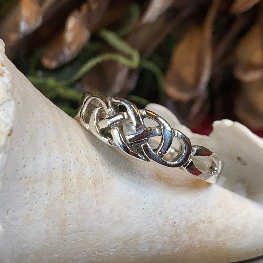 Simplicity Celtic Knot Ring