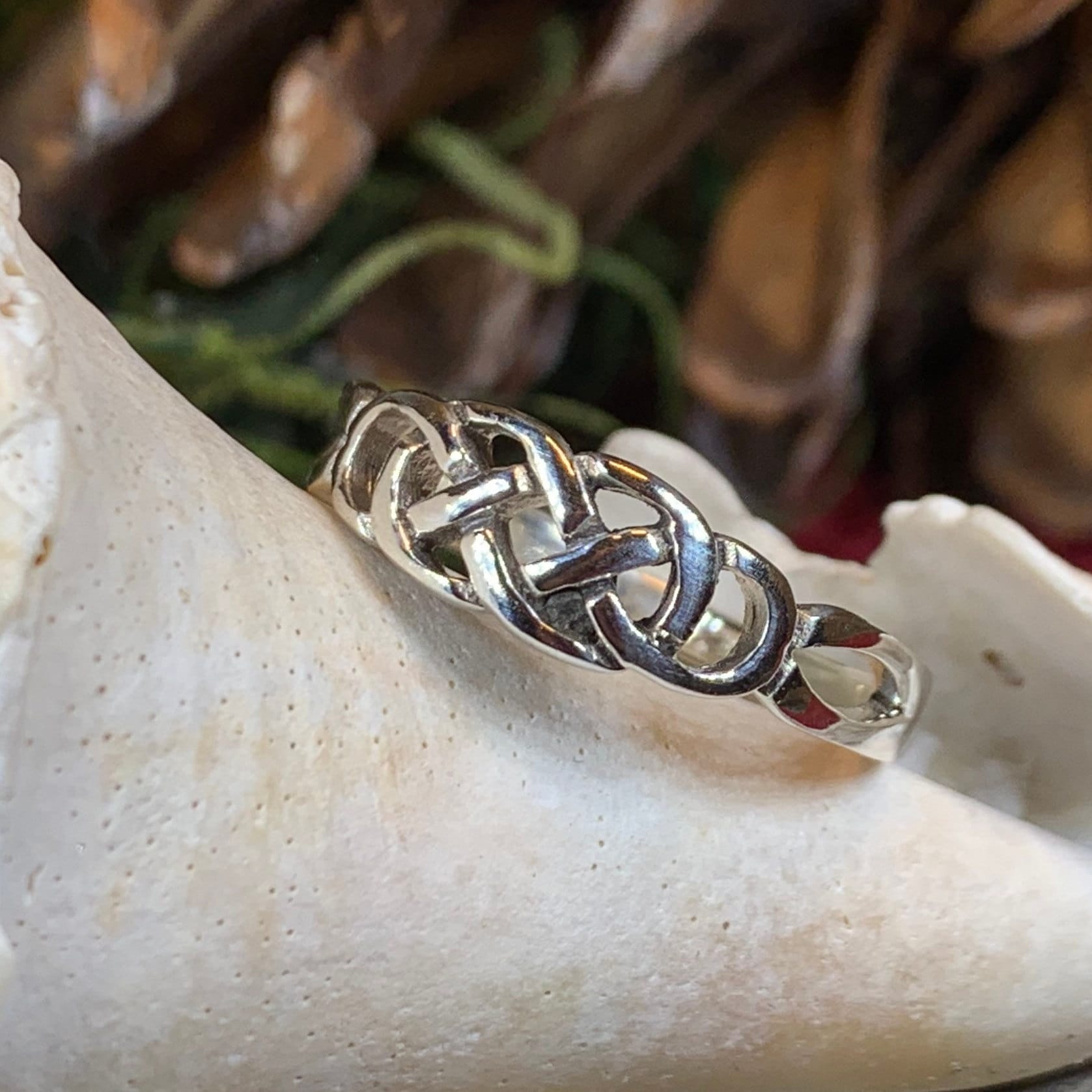 Simplicity Celtic Knot Ring