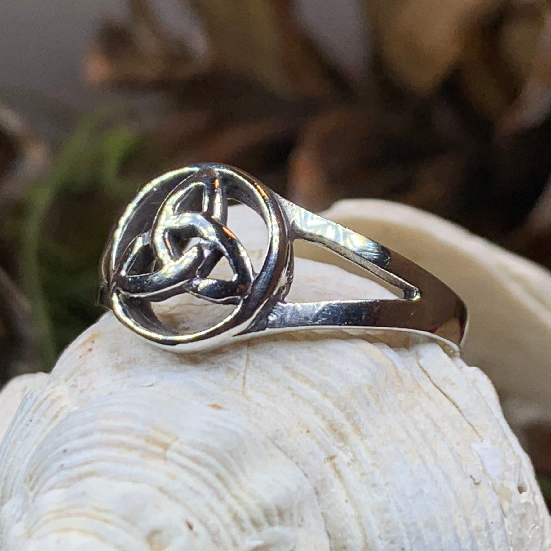 Trinity Knot Ring