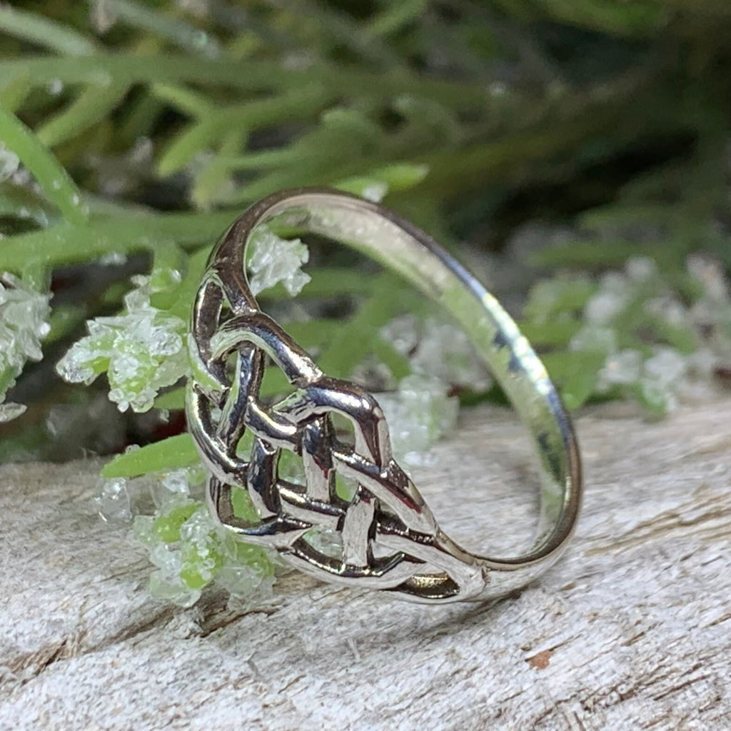 Lilou Celtic Knot Ring