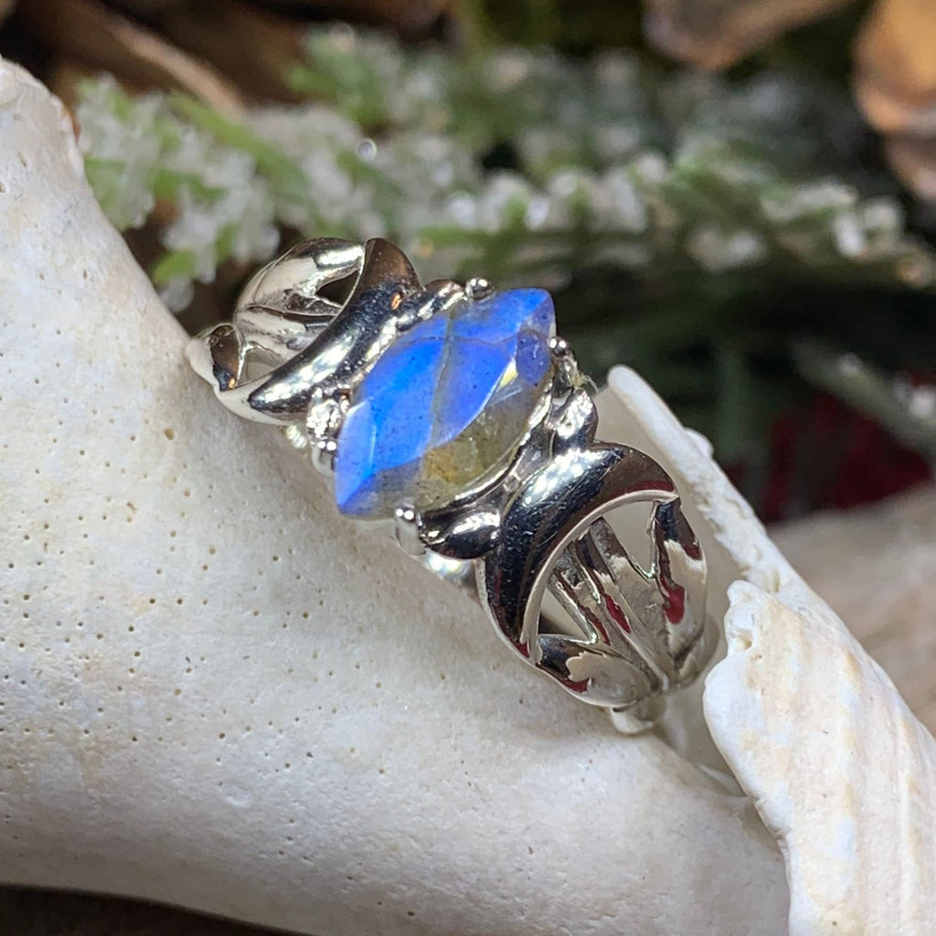 Solstice Triple Moon Ring