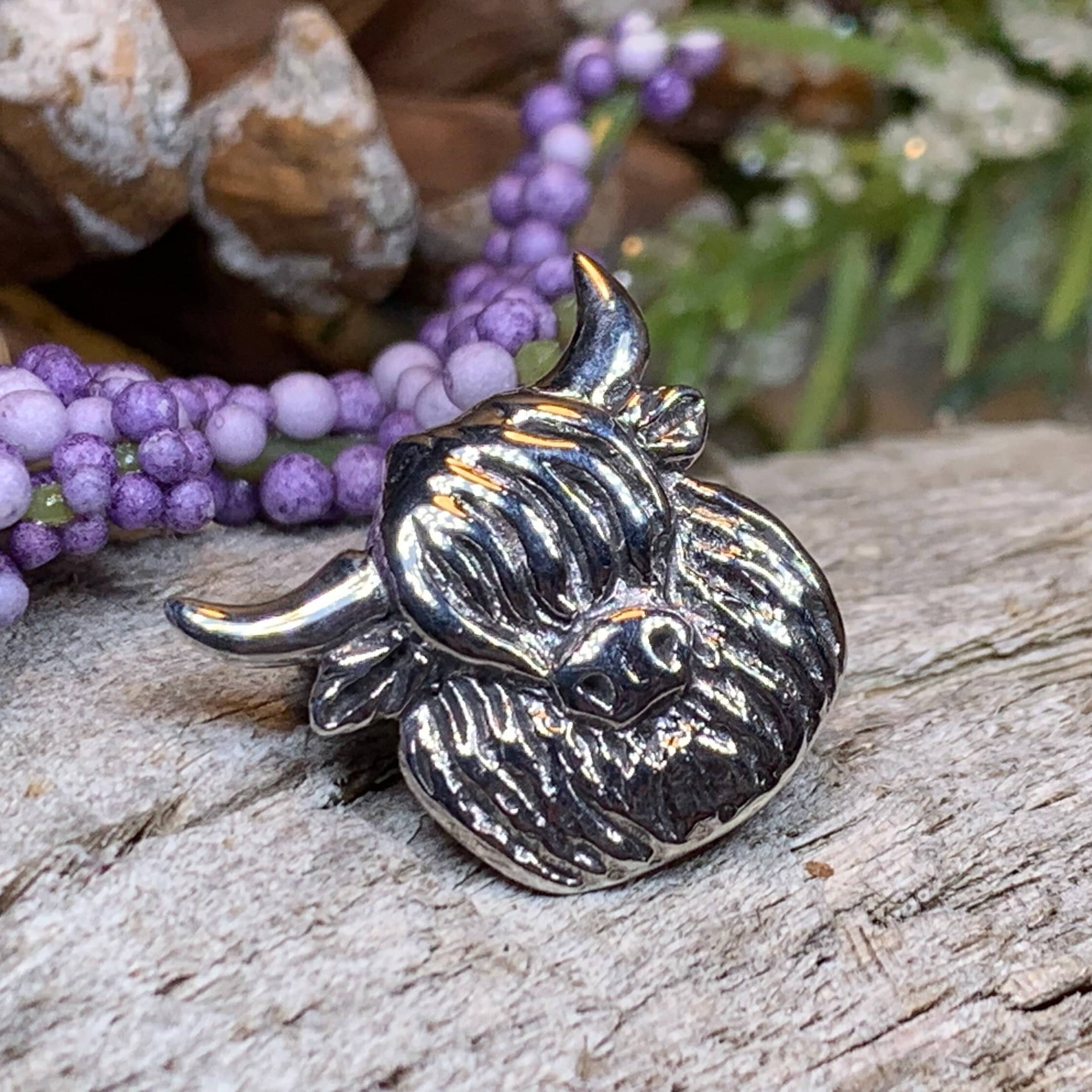 Shaggy Highland Cow Lapel Pin