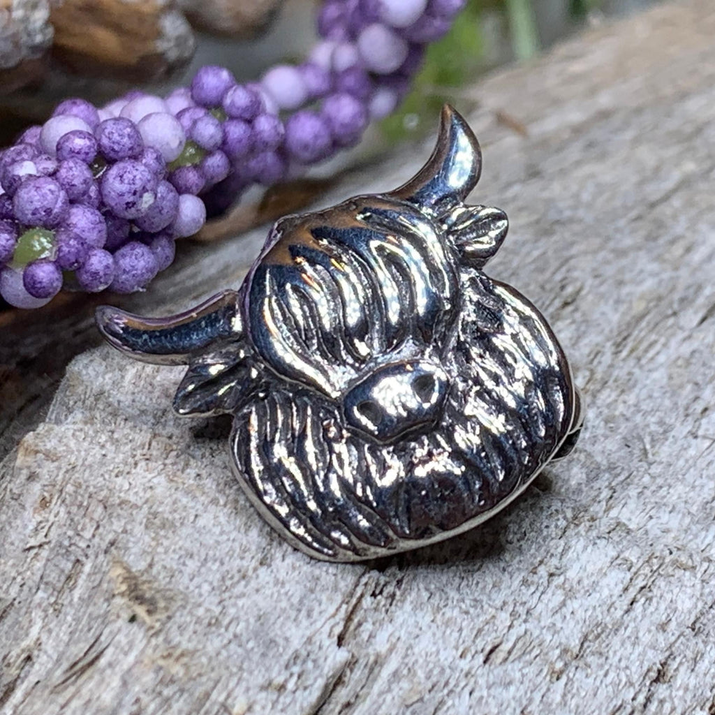 Shaggy Highland Cow Lapel Pin