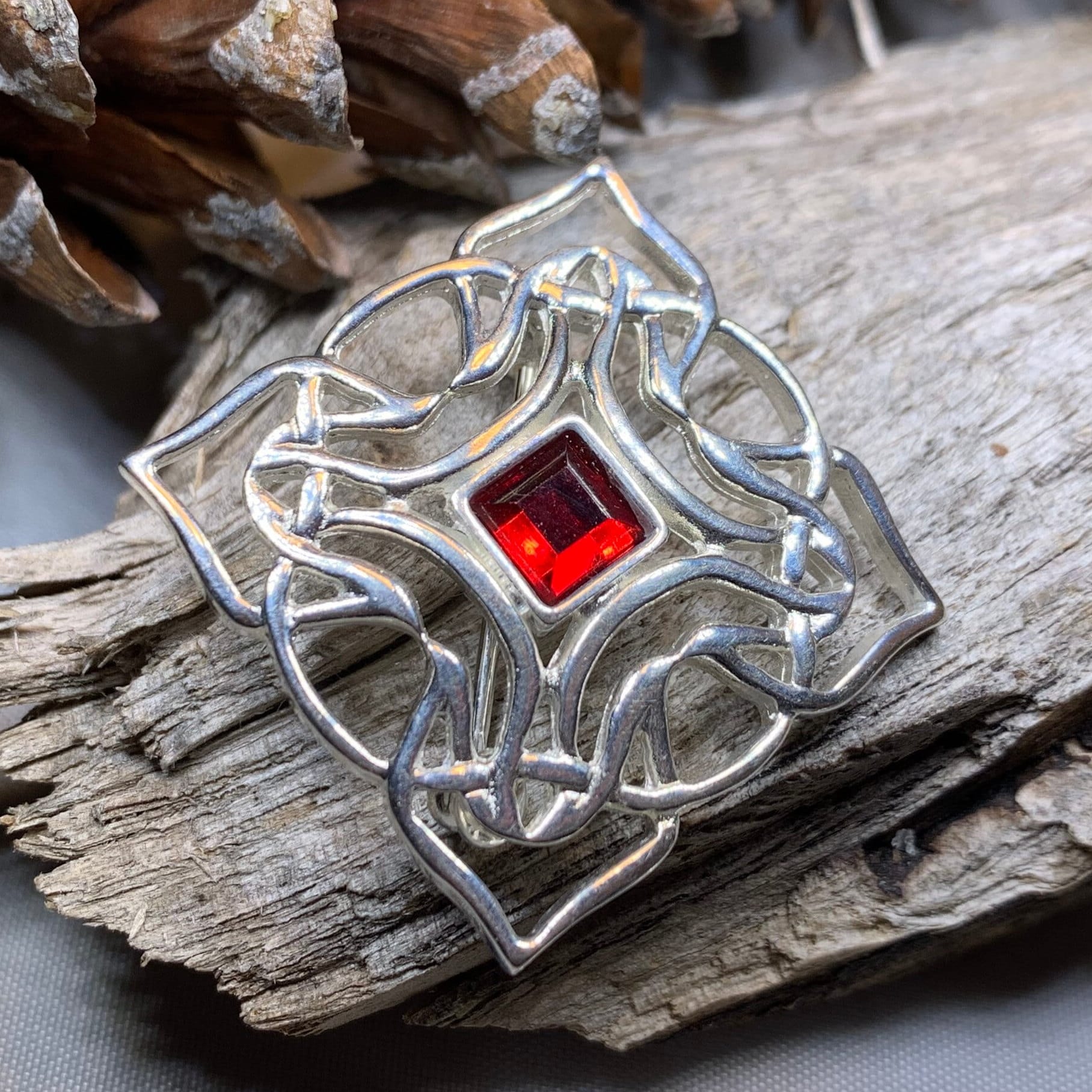 Rydira Celtic Brooch