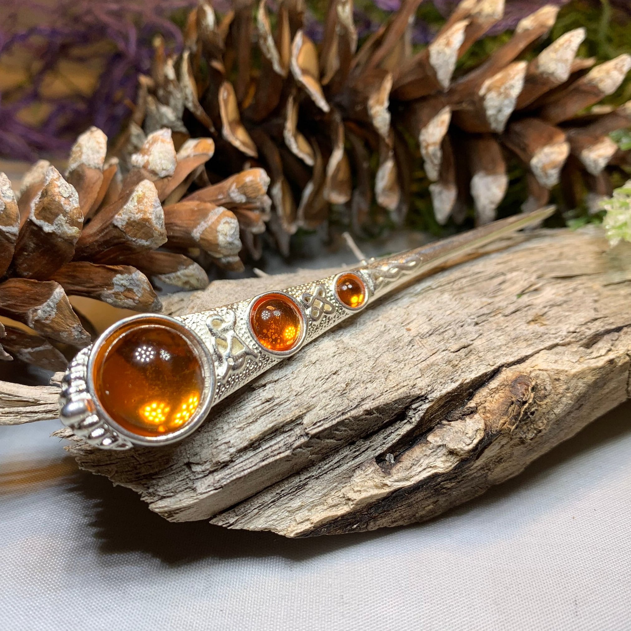 Coronation Celtic Kilt Pin