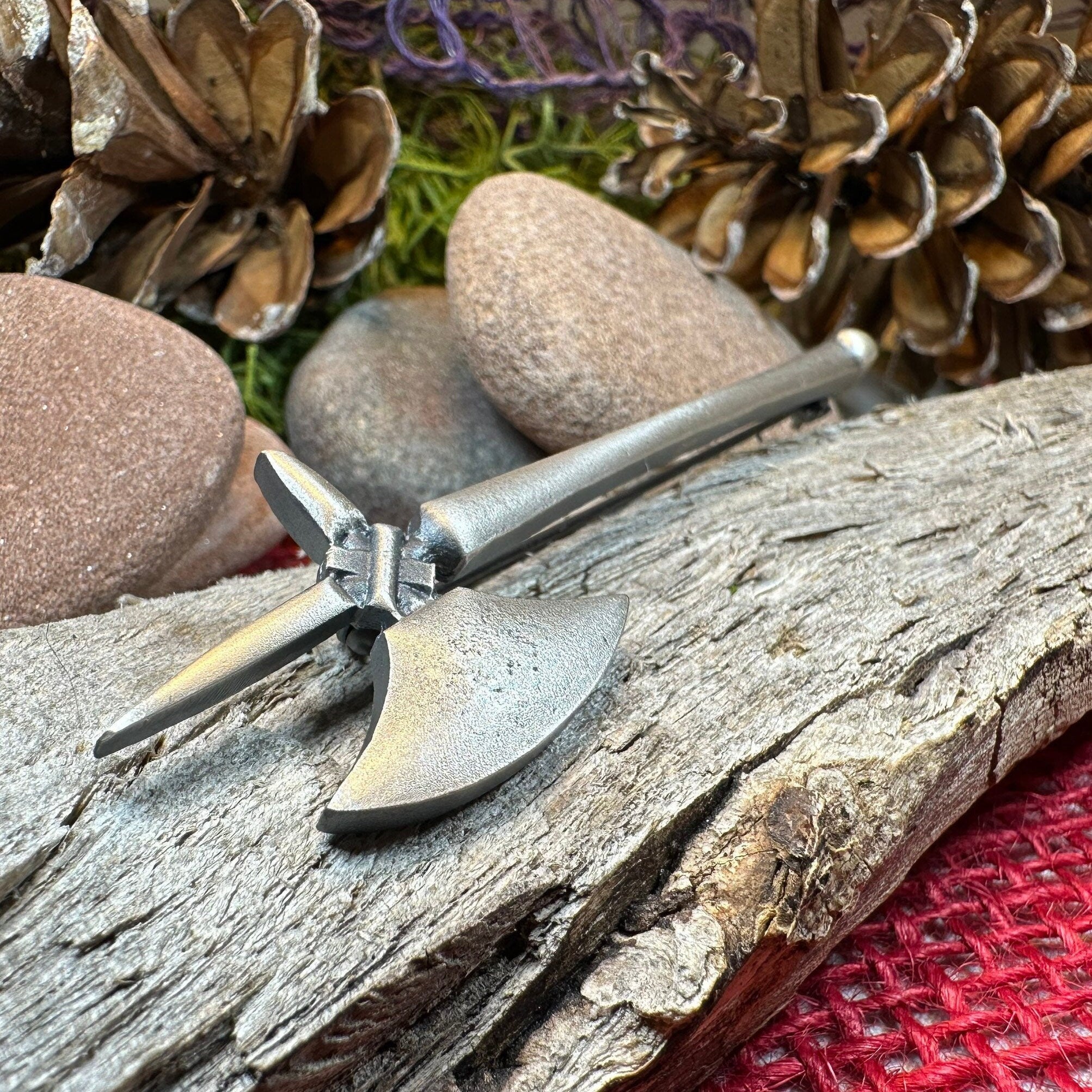 Medieval Battle Axe Kilt Pin