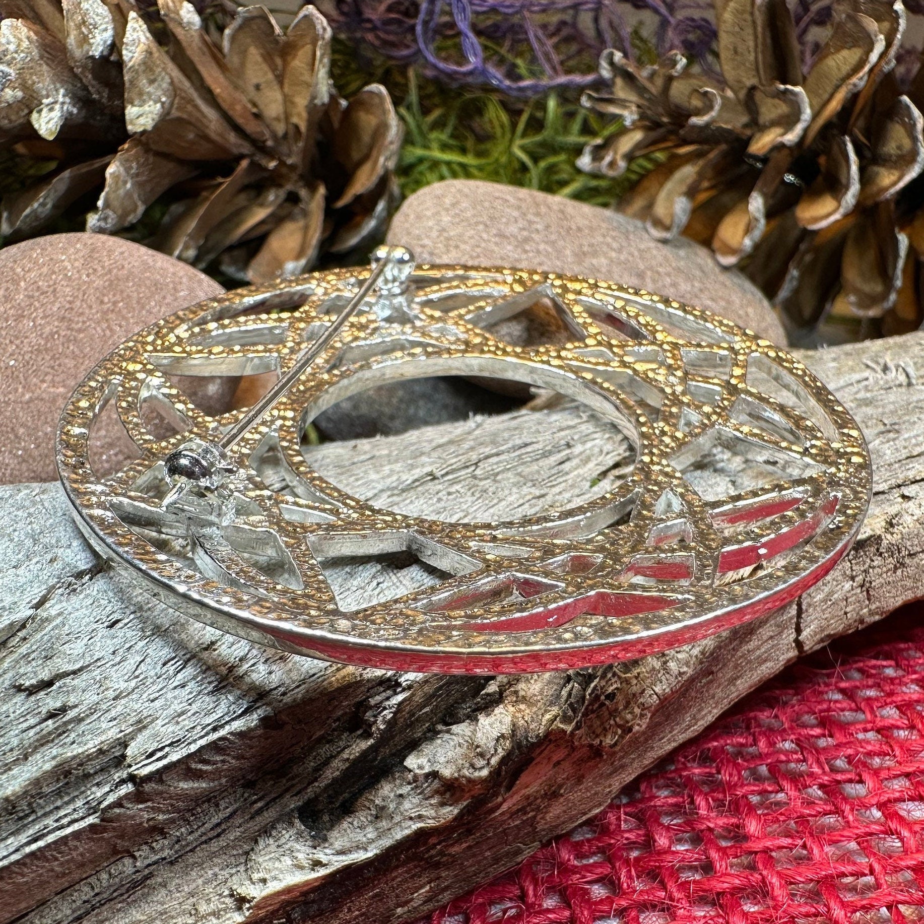 Lochdaw Celtic Knot Brooch