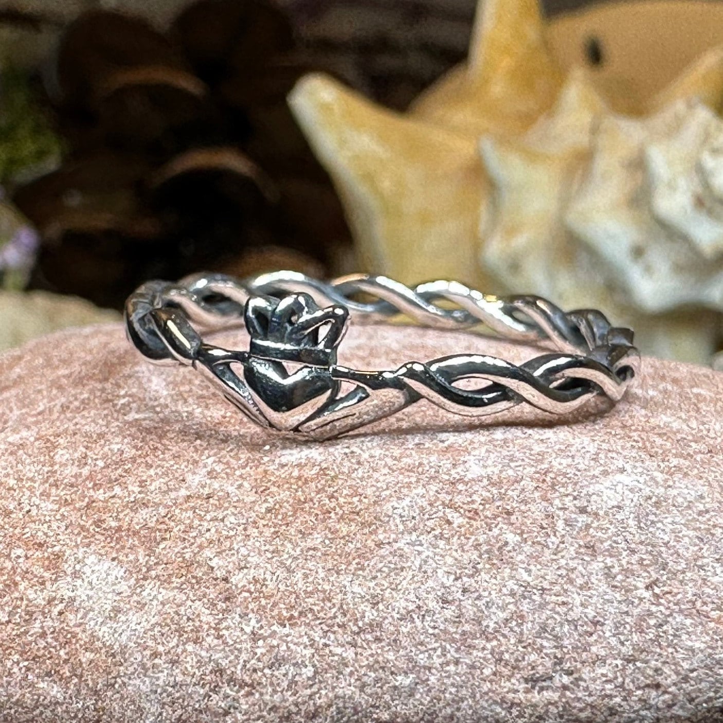 Dainty Claddagh Ring
