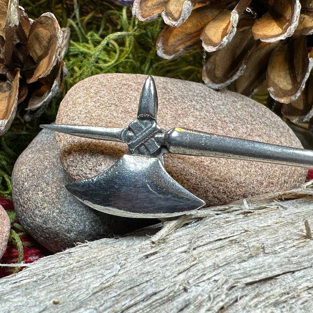 Medieval Battle Axe Kilt Pin