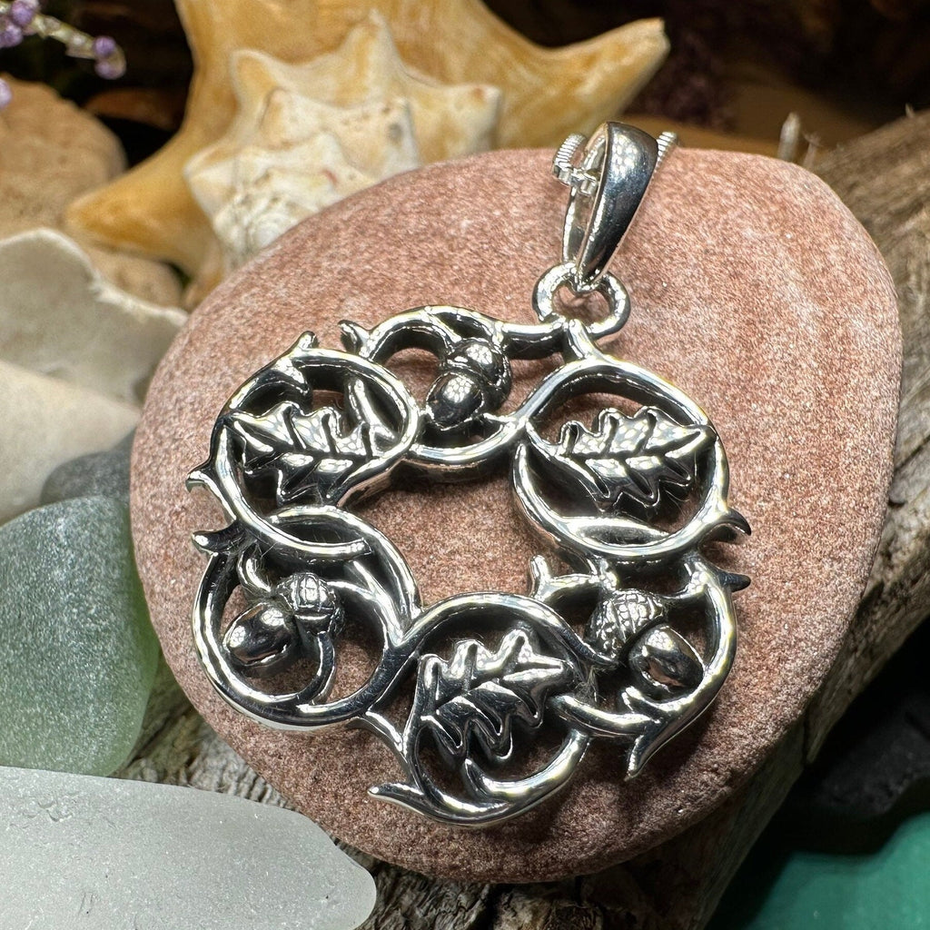 Delemere Oak Leaf Necklace