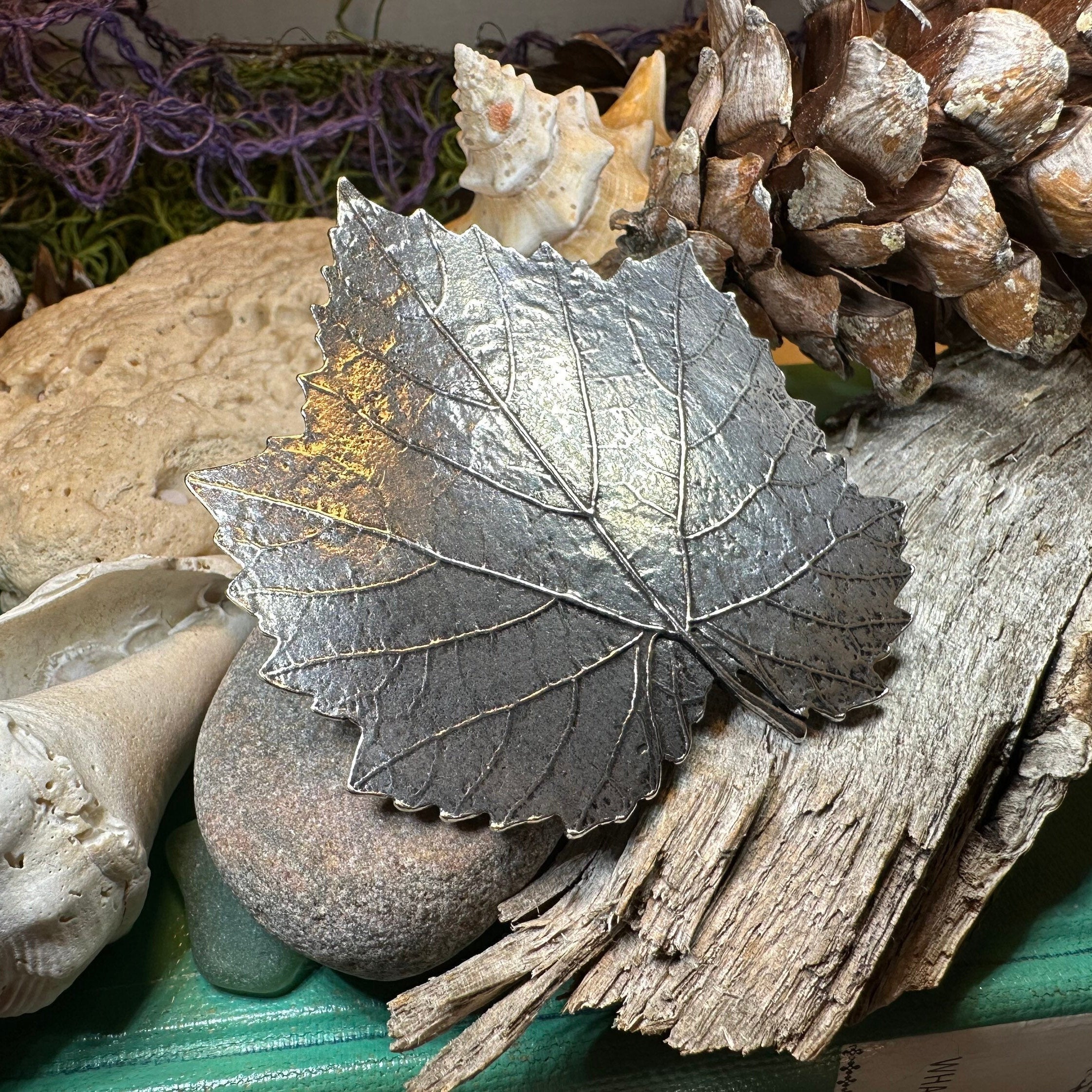 Pewter Grape Leaf Hair Clip