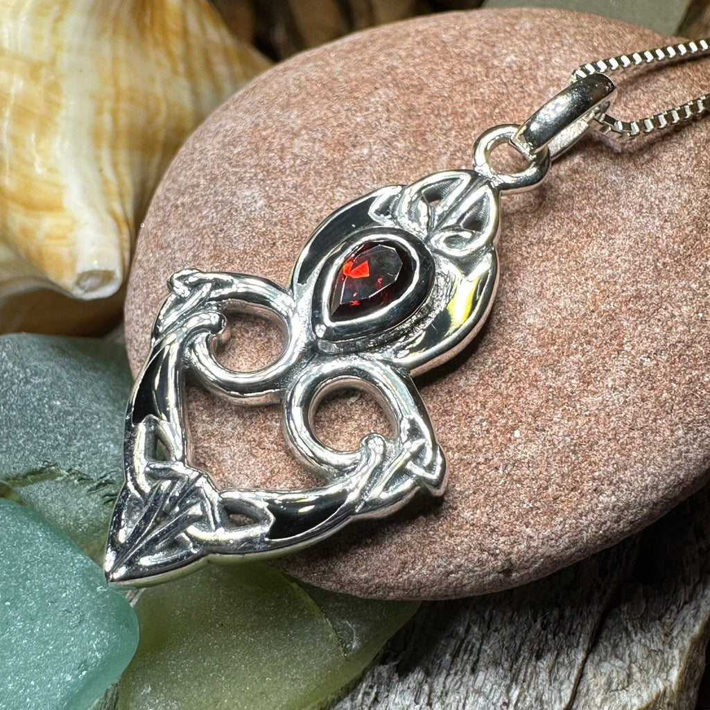 Elysian Celtic Knot Necklace