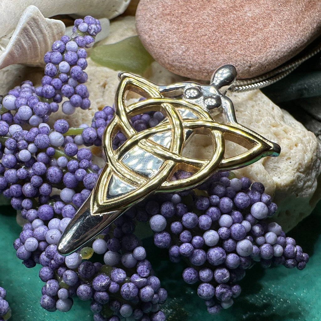 Golden Goddess Necklace