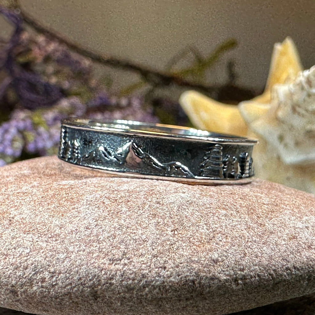 Minimalist Mountain Ring
