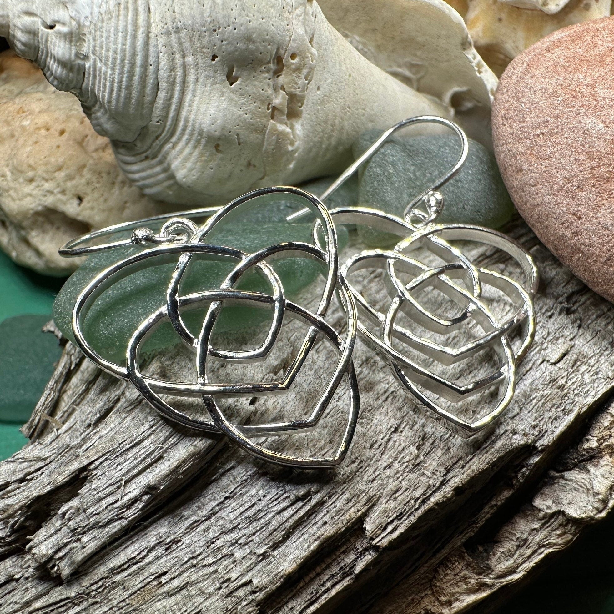 Eislyn Mother's Knot Earrings