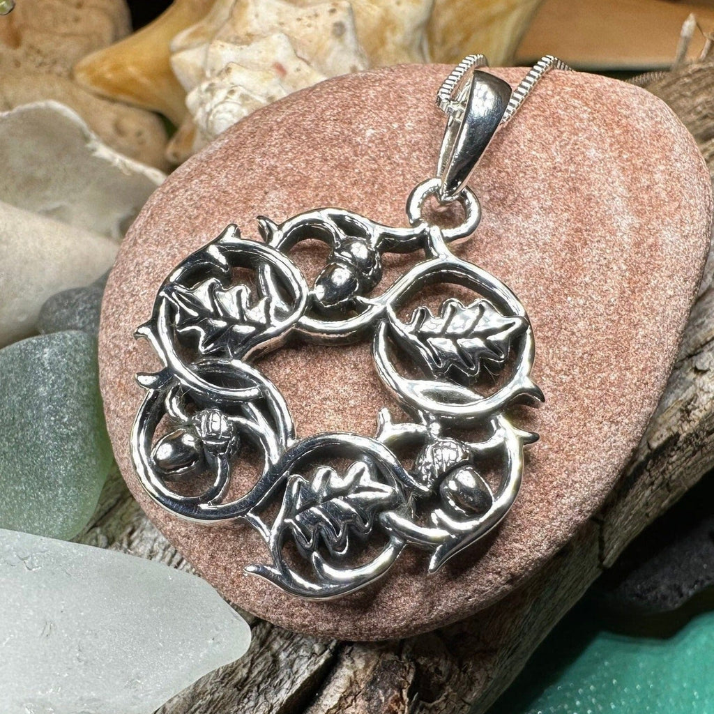 Delemere Oak Leaf Necklace