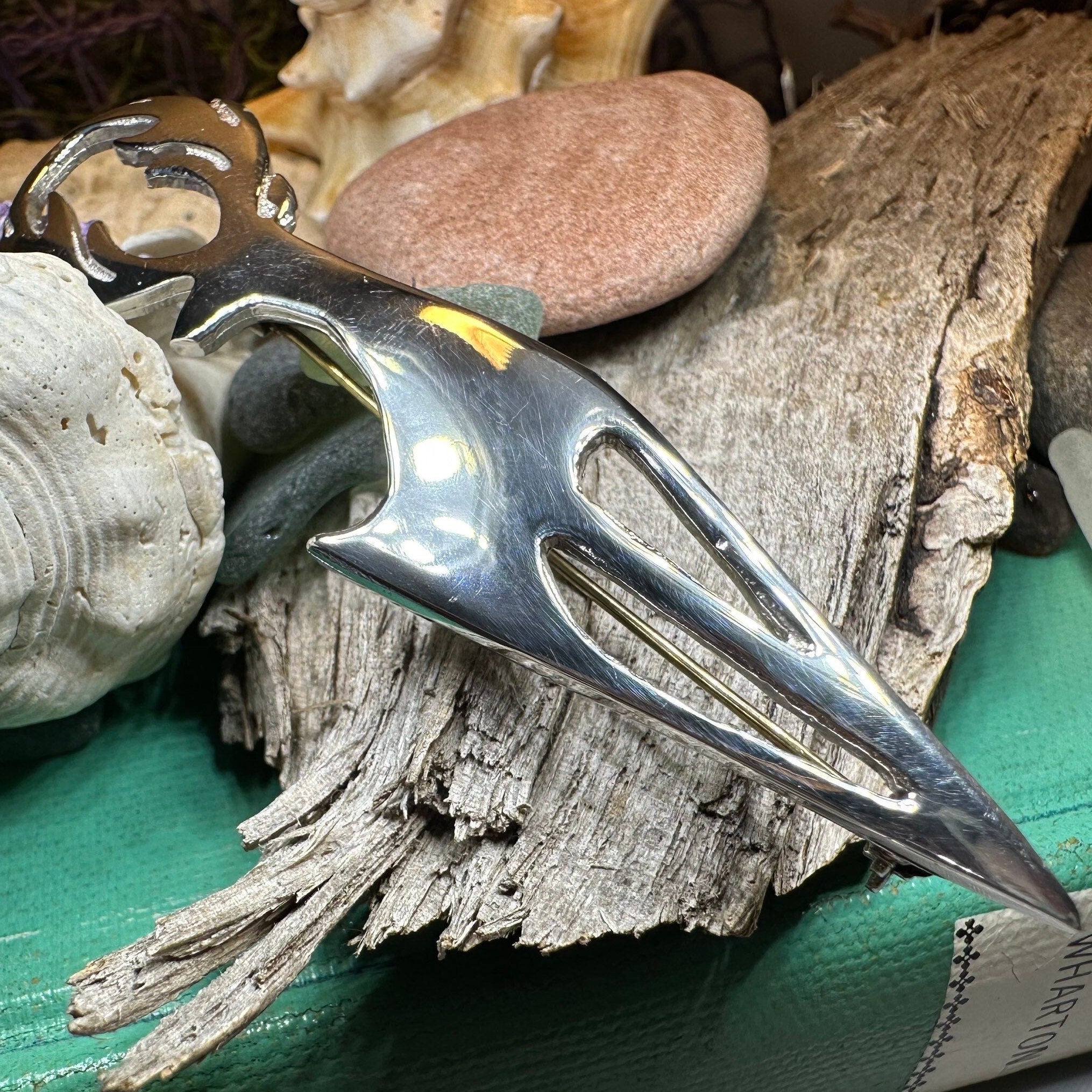 Modern Scottish Stag Kilt Pin