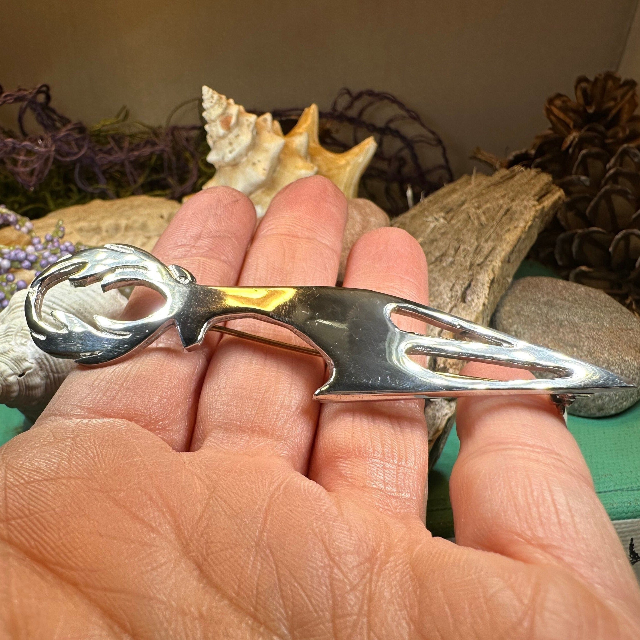 Modern Scottish Stag Kilt Pin