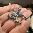 Shavella Celtic Cat Necklace