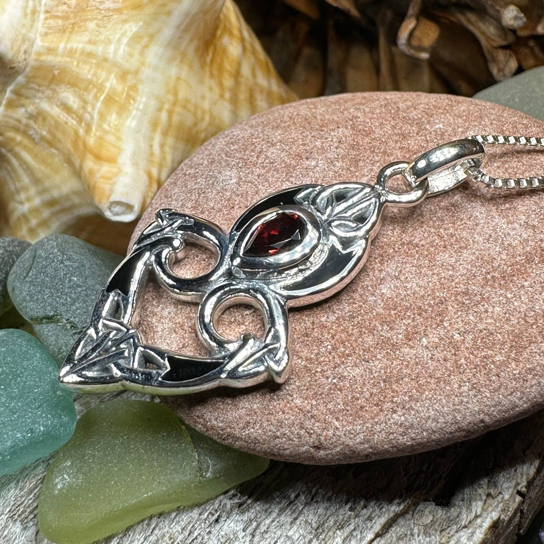 Elysian Celtic Knot Necklace