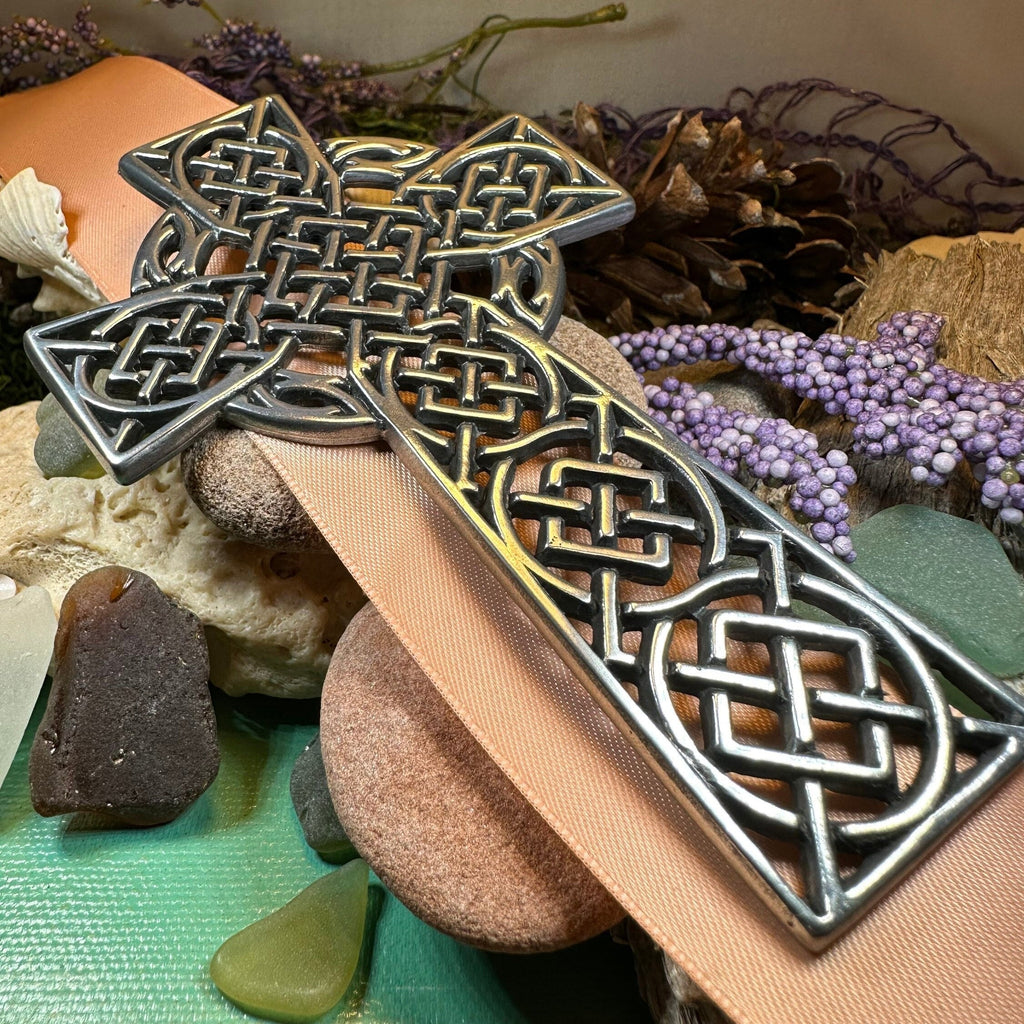 Classic Pewter Celtic Cross Wall Decor