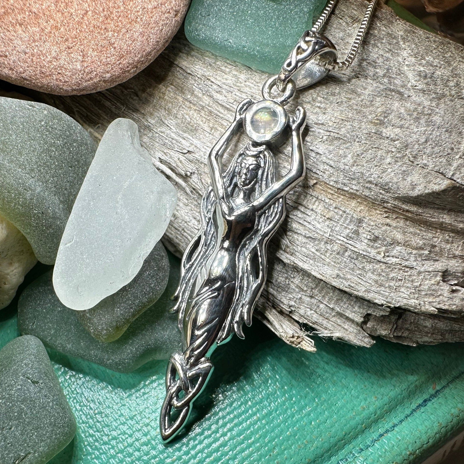 Daleina Danu Goddess Necklace