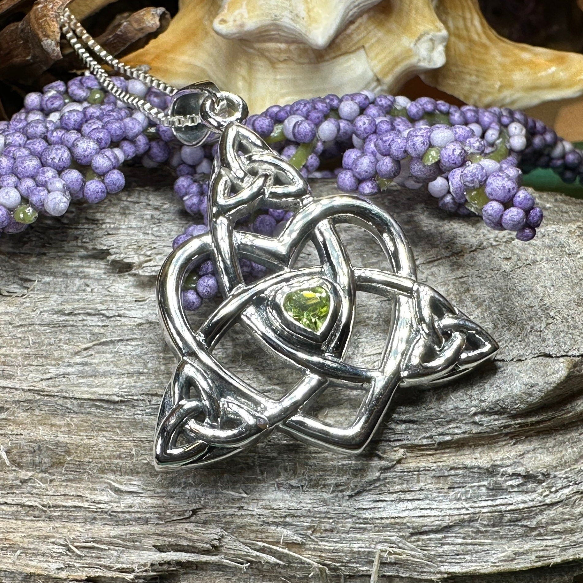 Imogen Mother's Knot Necklace