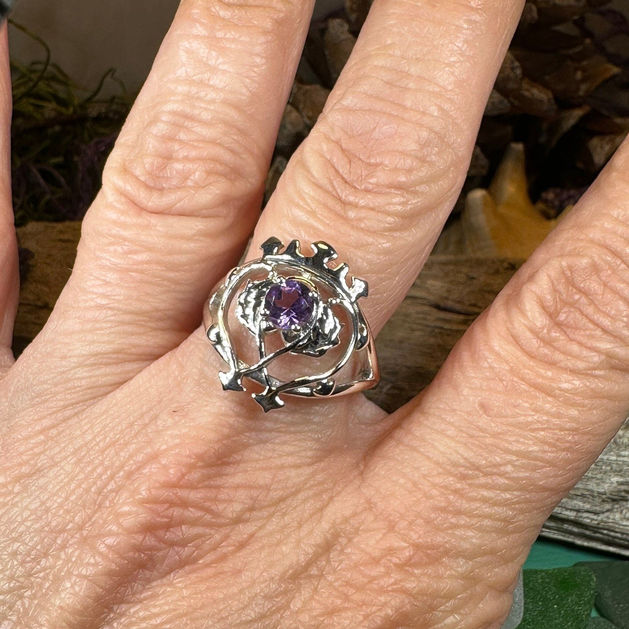 Dedication Luckenbooth Amethyst Ring