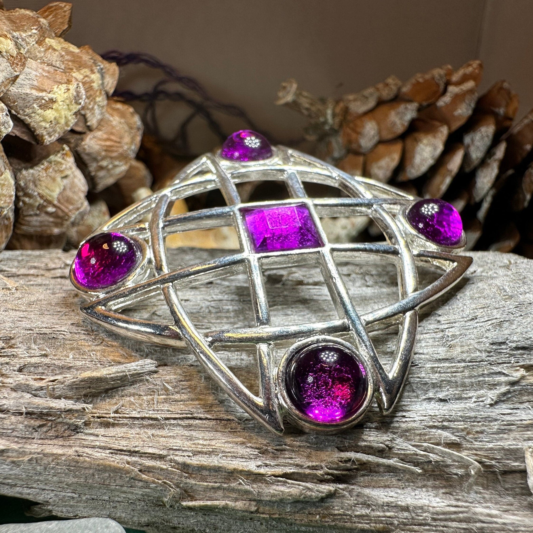 Cambrie Celtic Knot Brooch