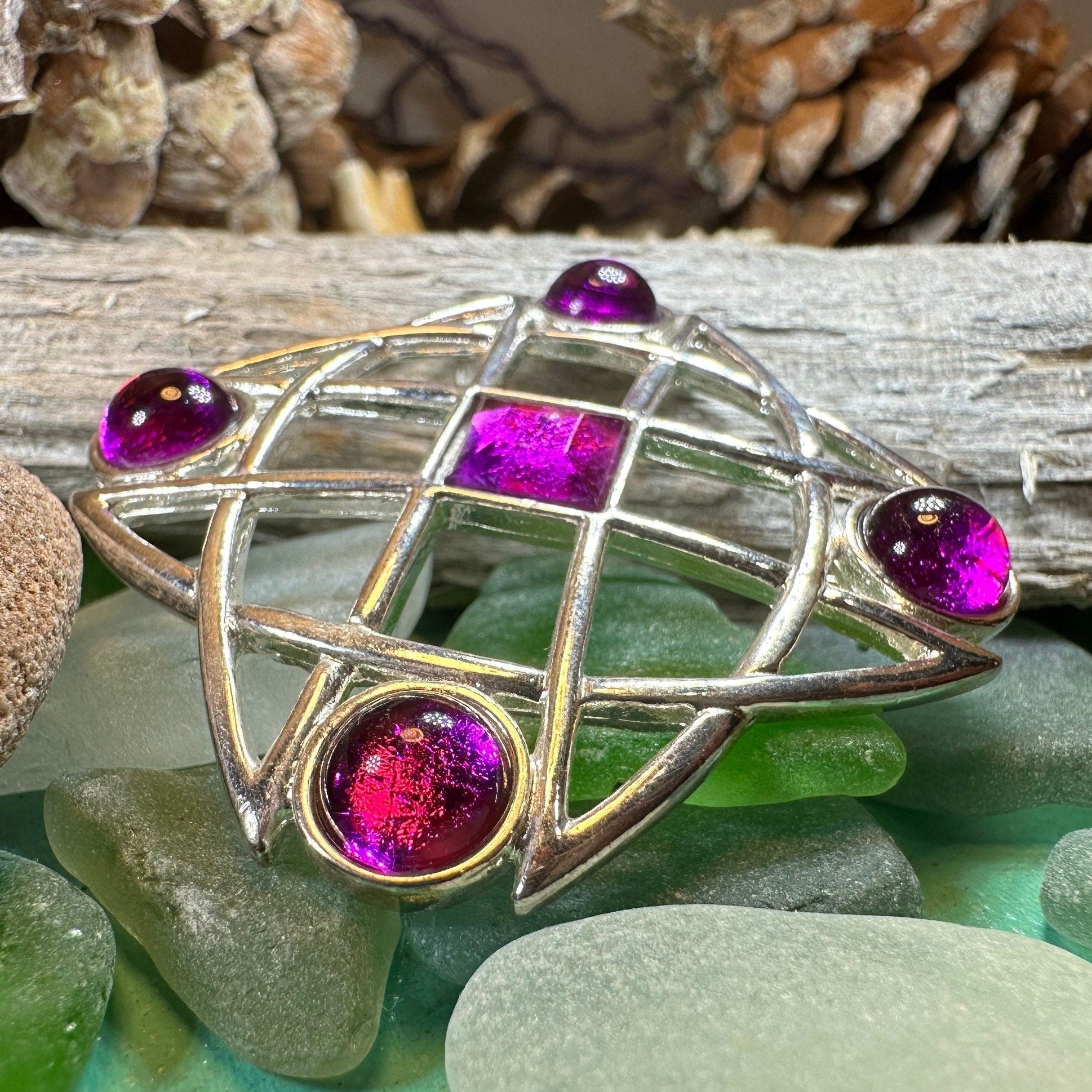 Cambrie Celtic Knot Brooch