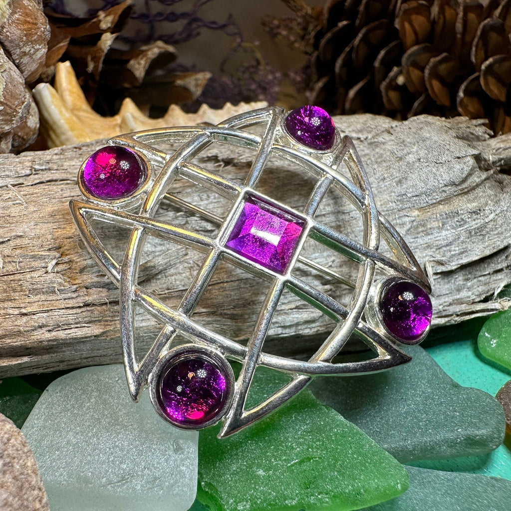 Cambrie Celtic Knot Brooch