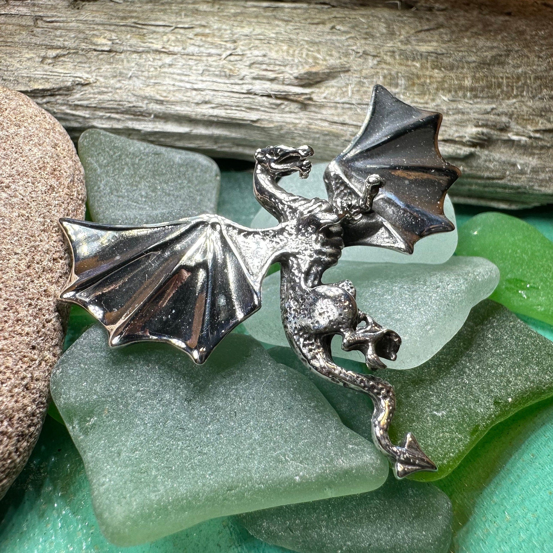 Sakkera Dragon Brooch
