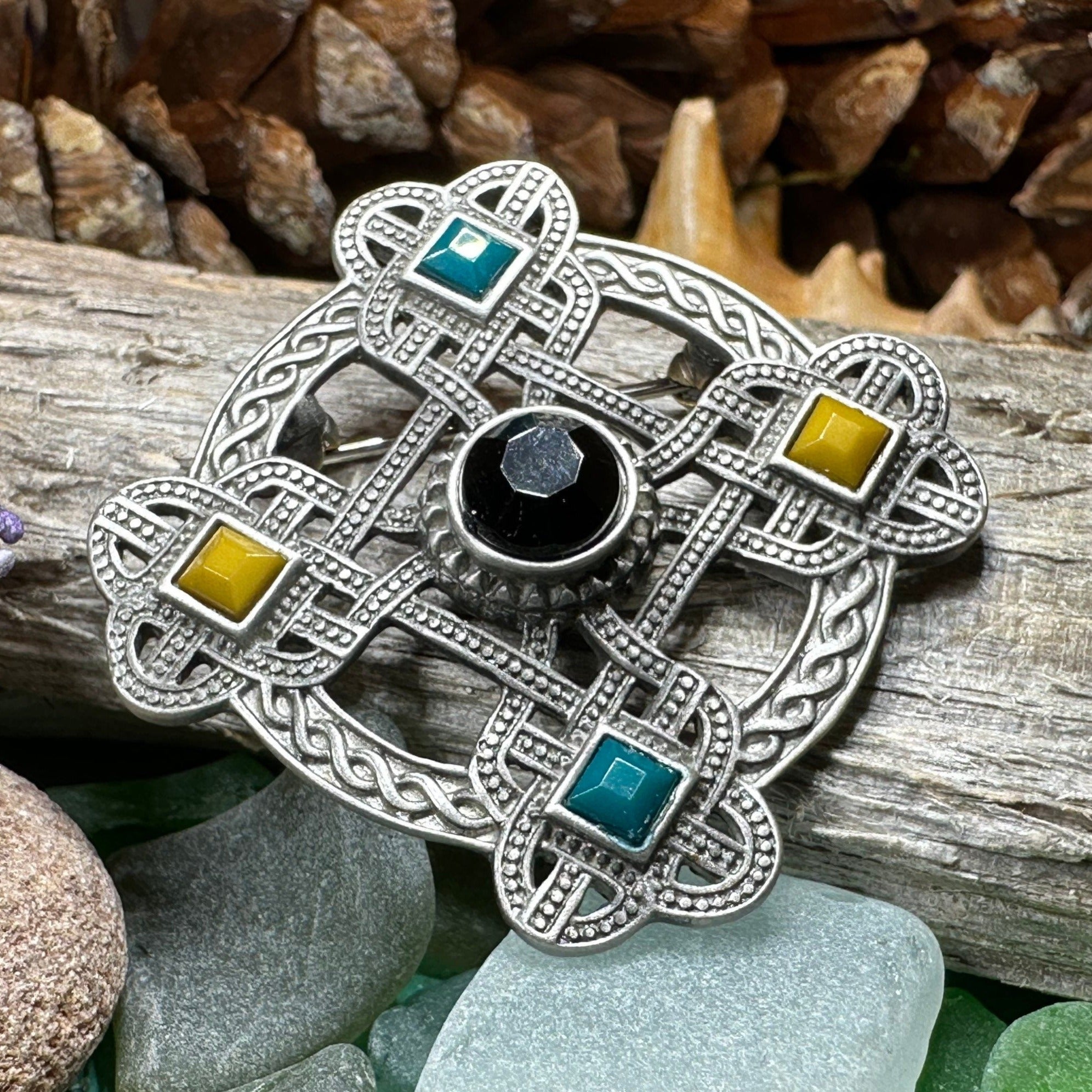 Munro Celtic Knot Brooch