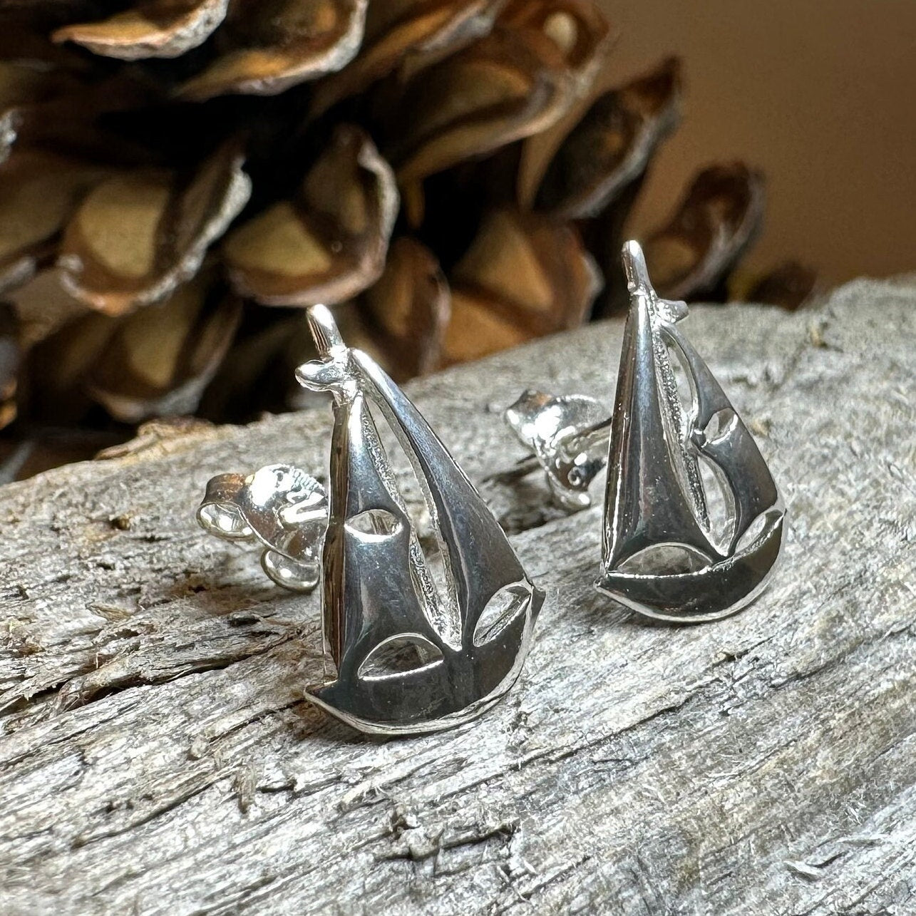 Summerlea Sailboat Post Earrings