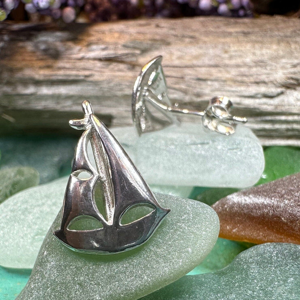 Summerlea Sailboat Post Earrings