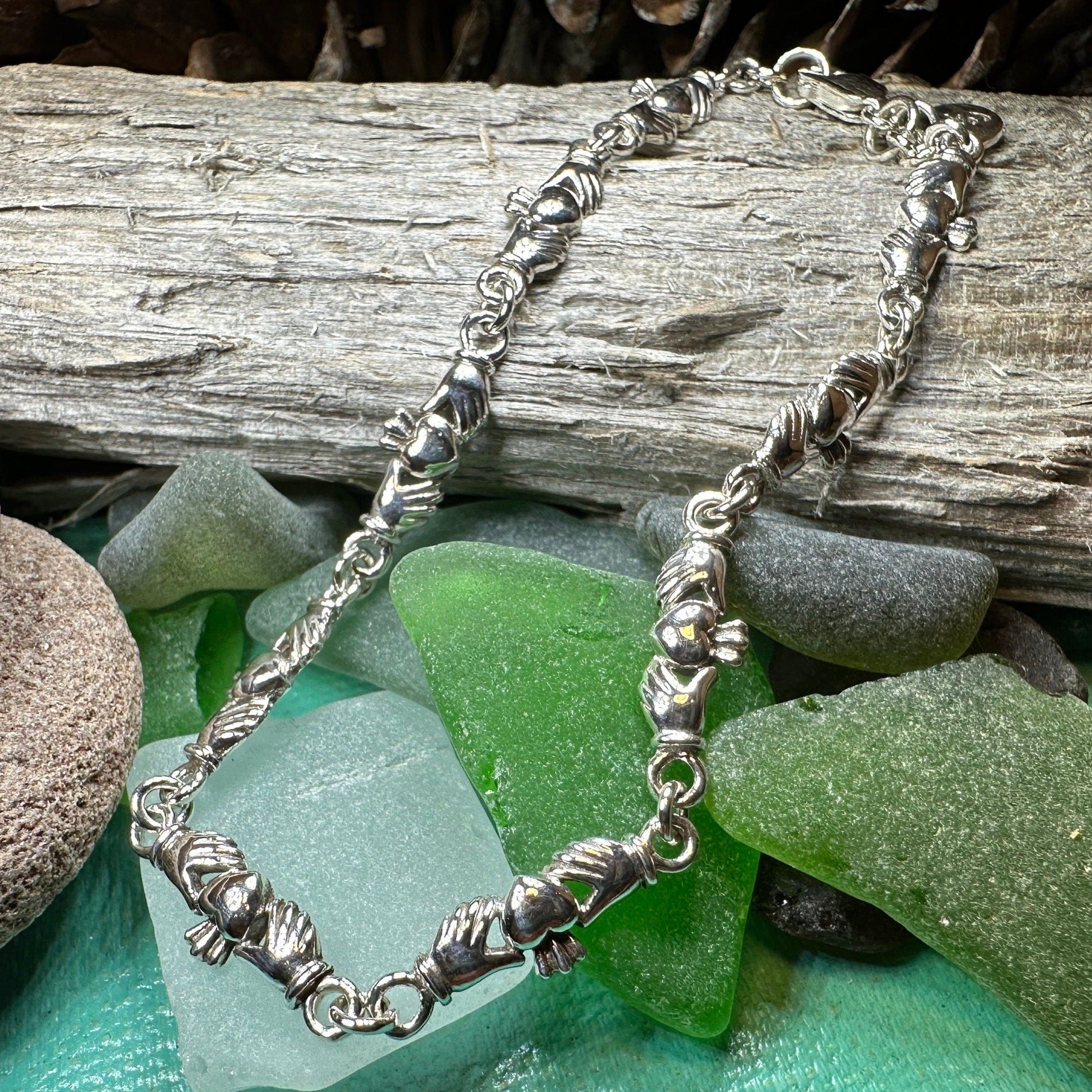 Traditional Claddagh Bracelet