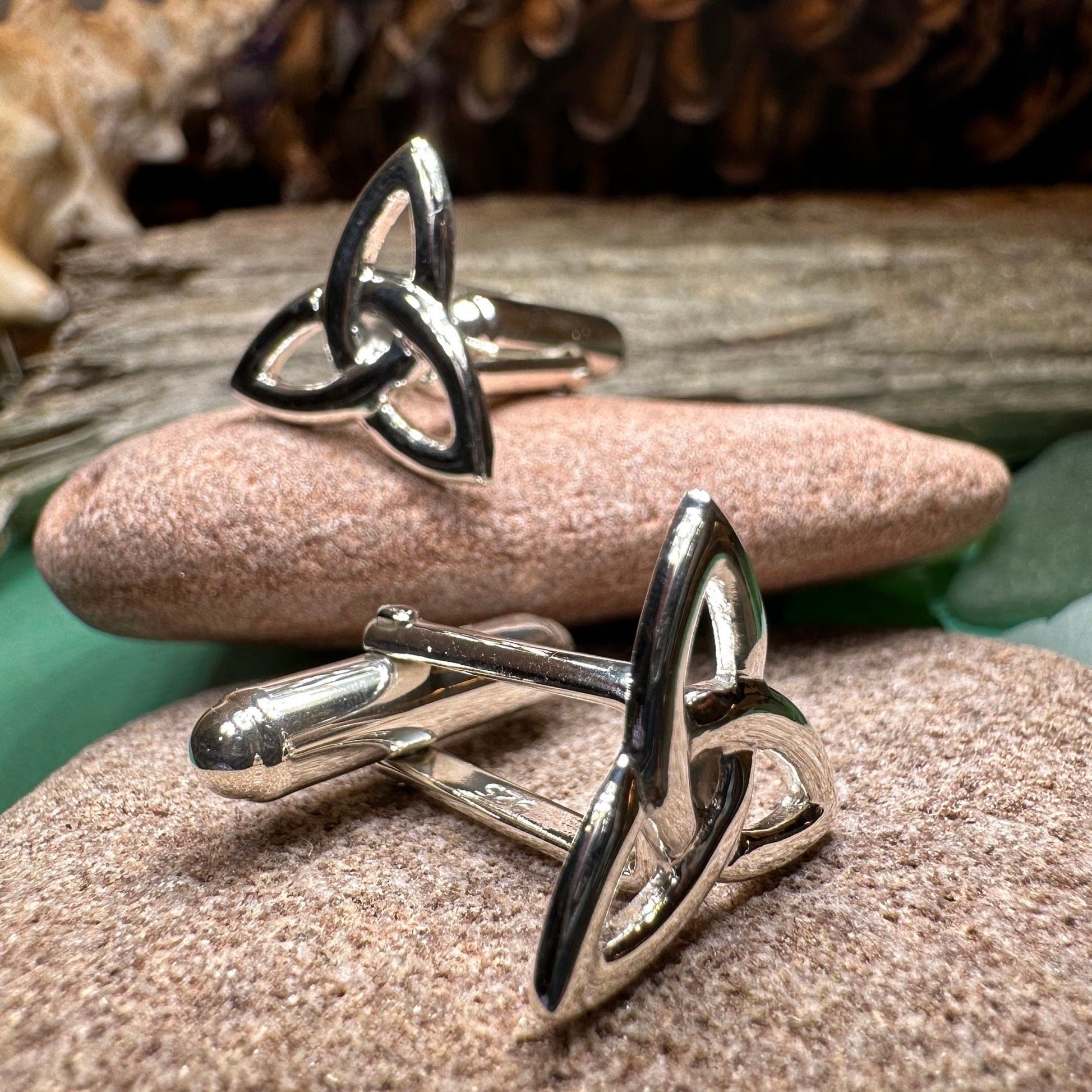 Classic Sterling Silver Trinity Knot Cuff Links