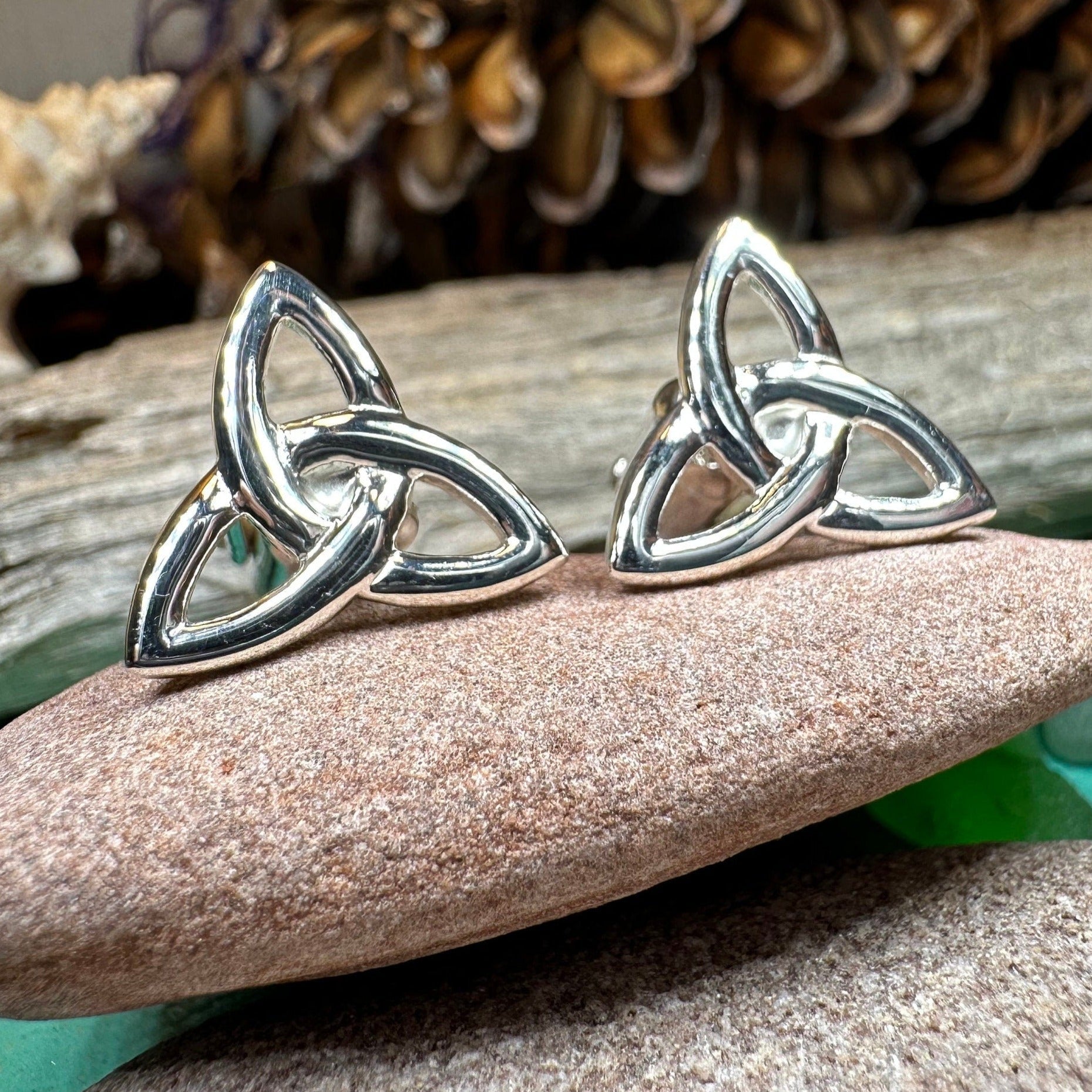 Classic Sterling Silver Trinity Knot Cuff Links