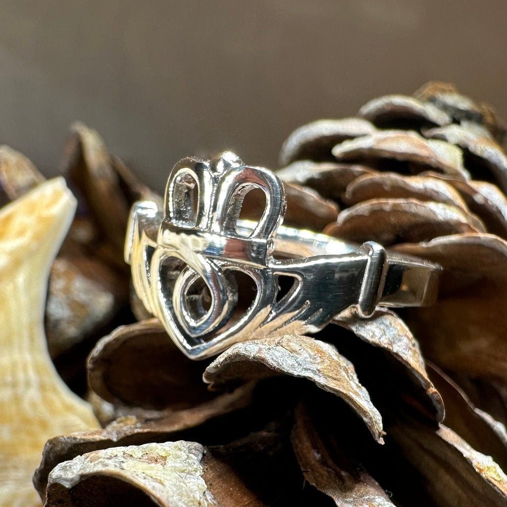 Tallisen Claddagh Ring