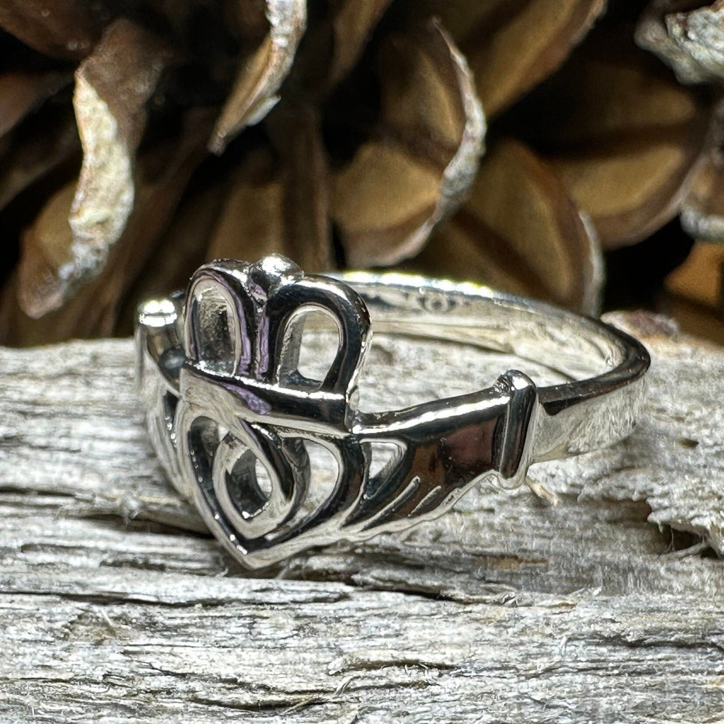 Tallisen Claddagh Ring