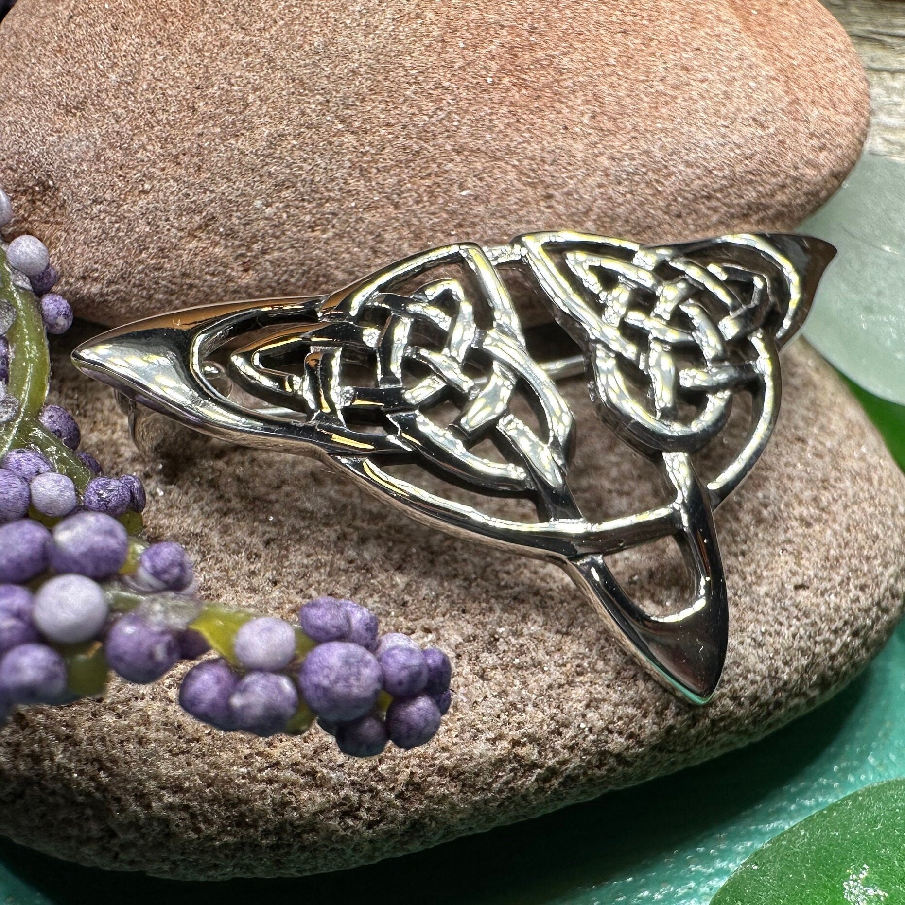 Sigyn Celtic Knot Brooch