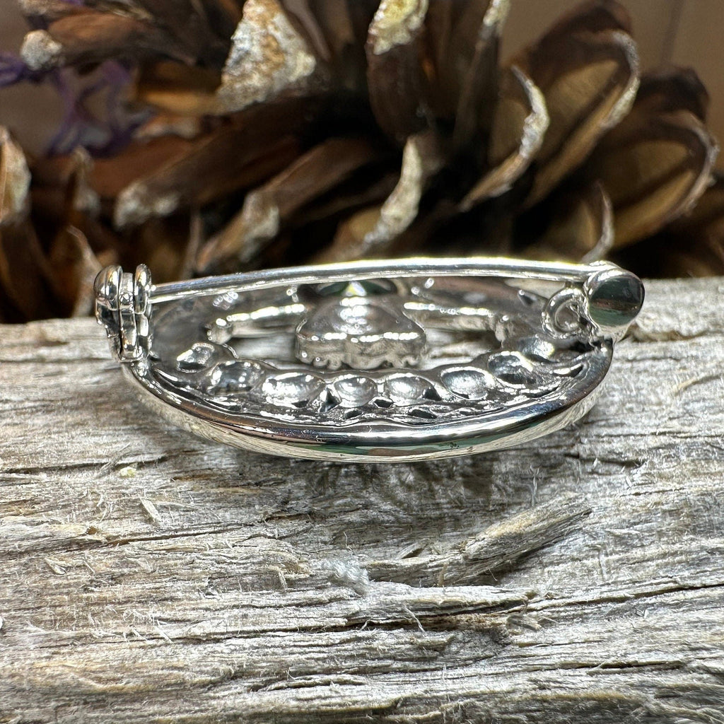 Emerald Claddagh Brooch