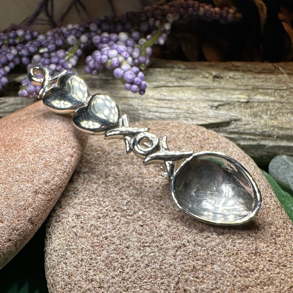 Hugs & Kisses Love Spoon Brooch