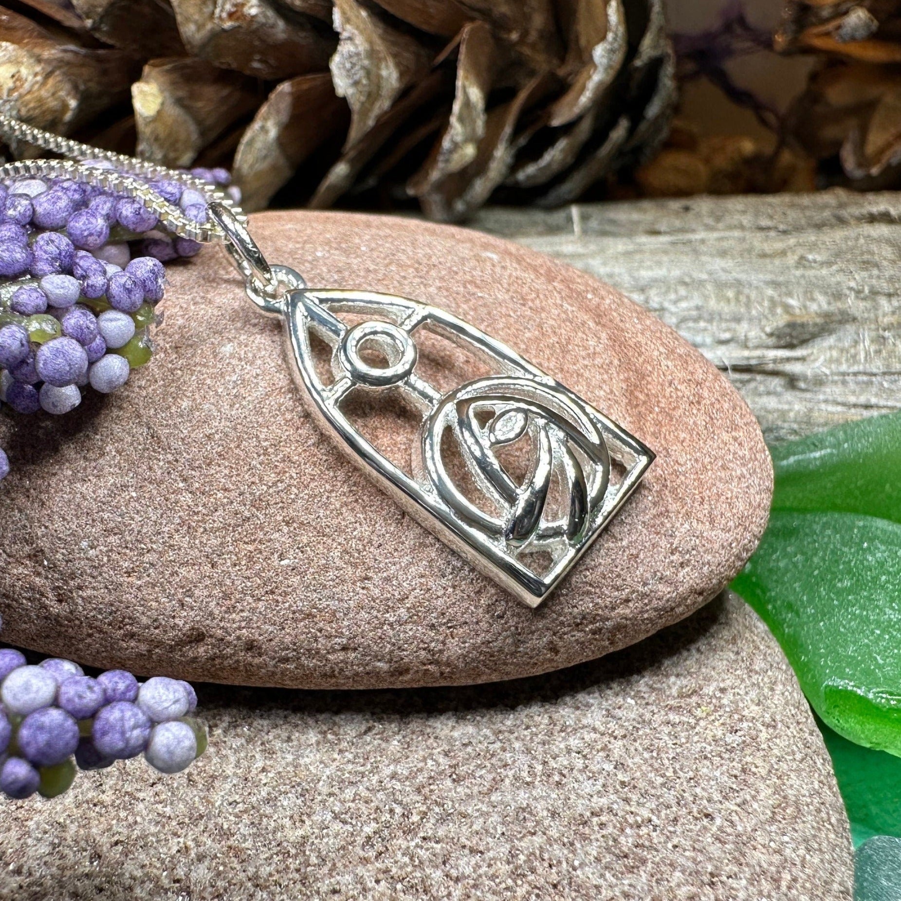 Arundel Mackintosh Rose Necklace