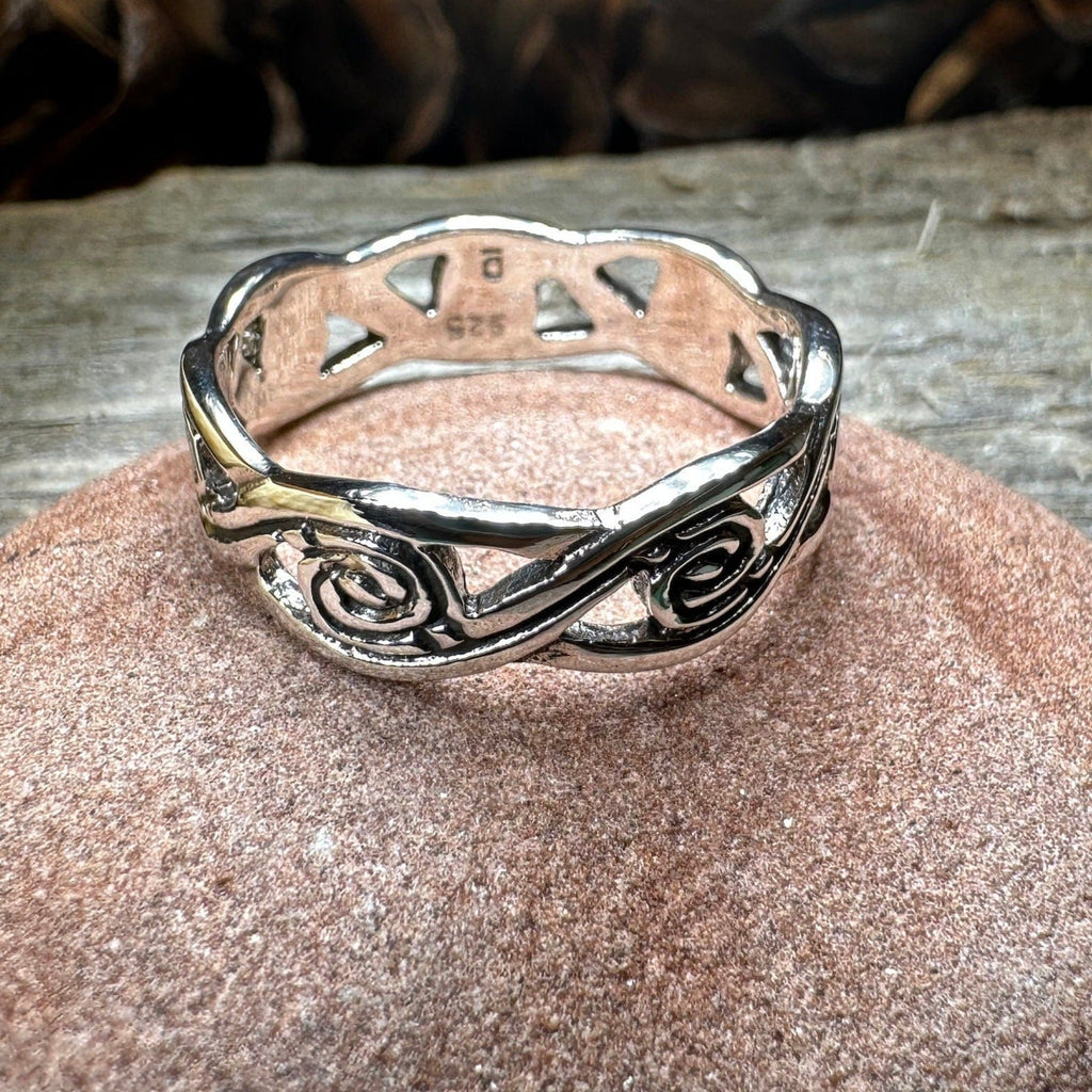 Wren Triple Spiral Ring