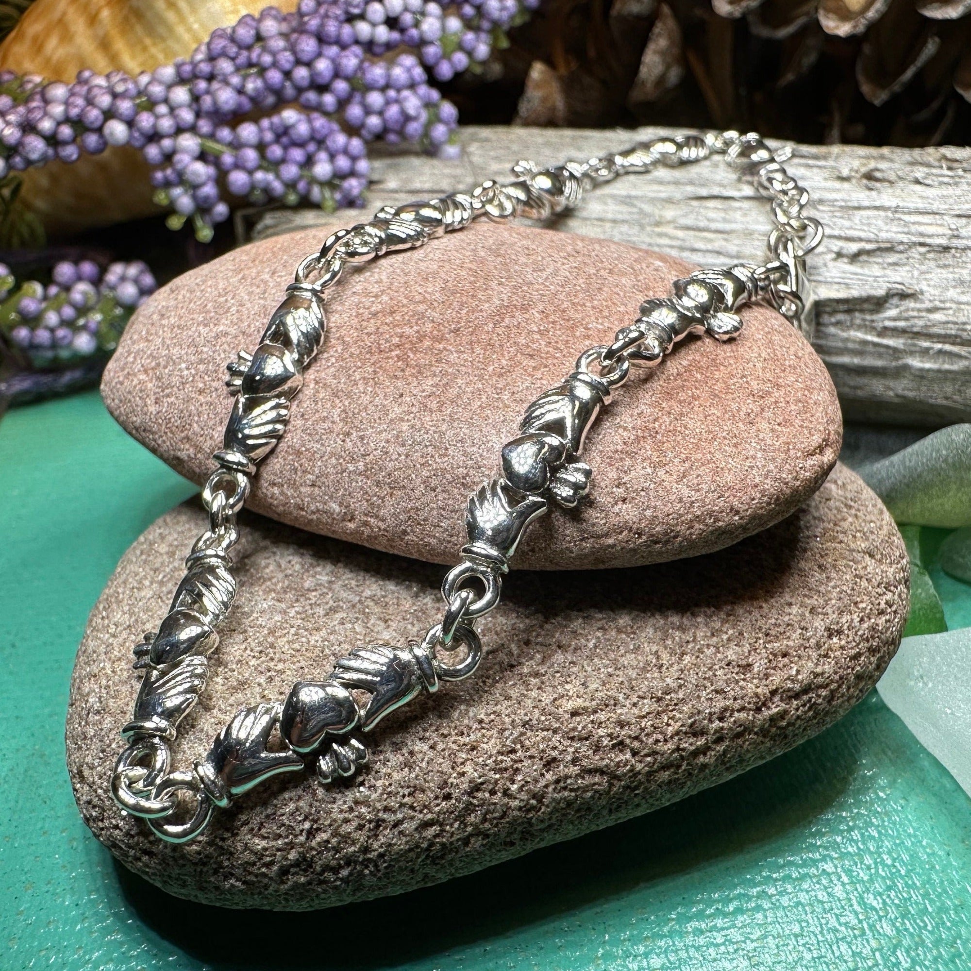 Traditional Claddagh Bracelet