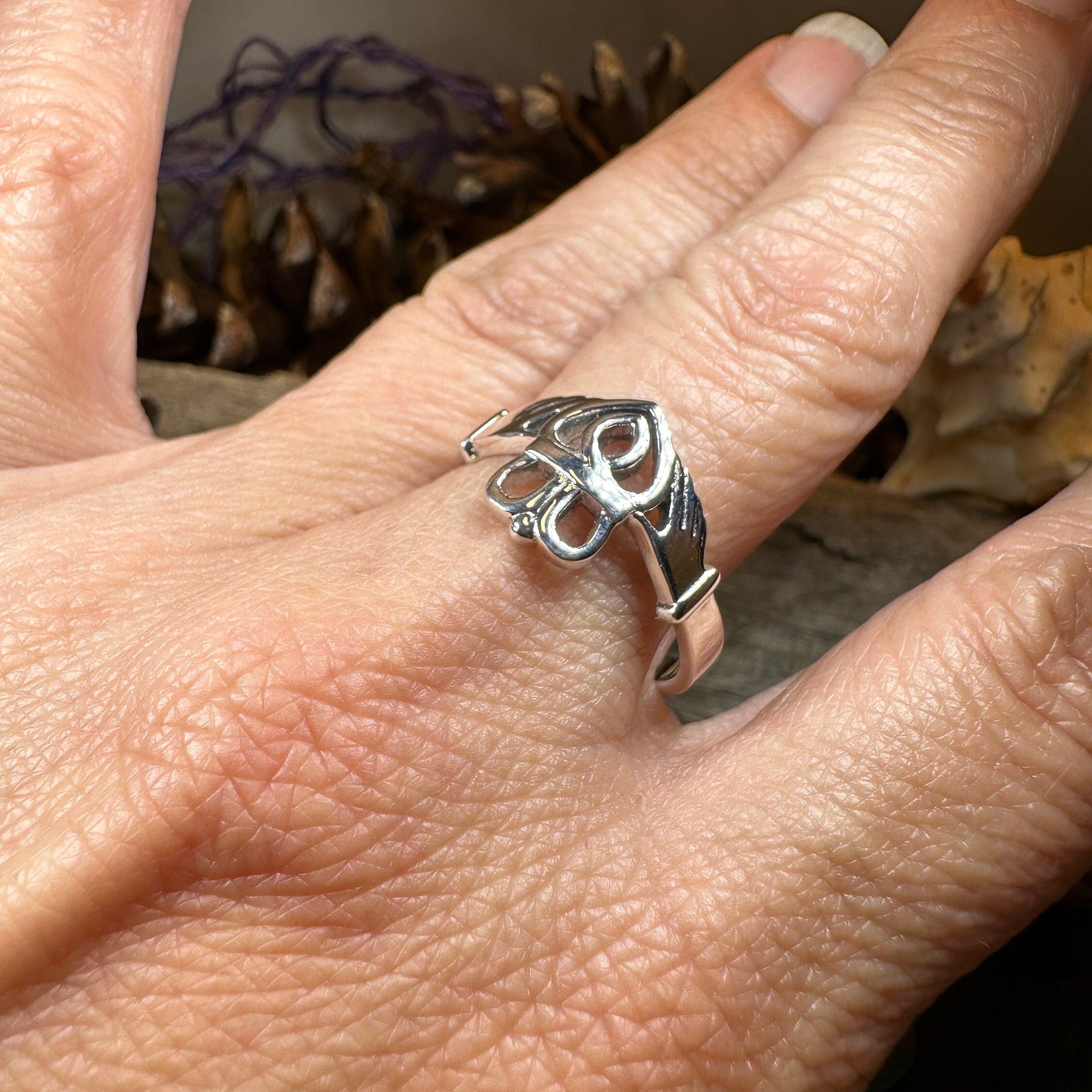 Tallisen Claddagh Ring