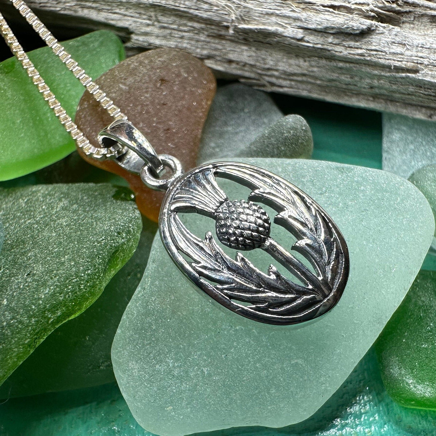 Simplicity Thistle Necklace