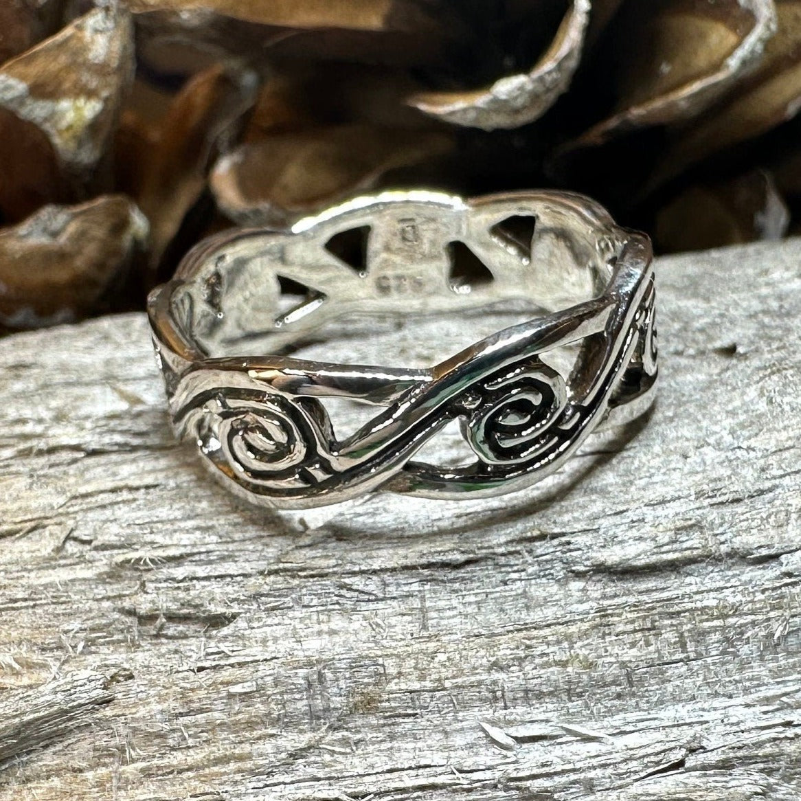 Wren Triple Spiral Ring