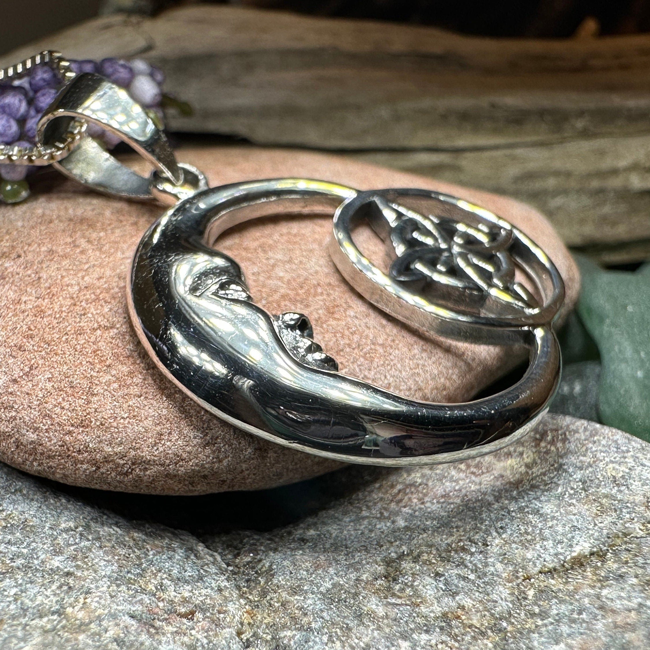 Nightdreamer Crescent Moon Necklace